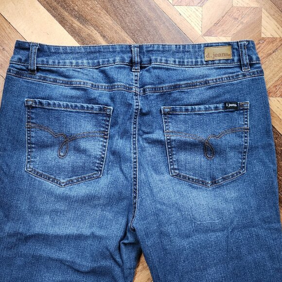 D. Jeans Cropped Pedal Pusher Jeans Size 14 - Picture 9 of 11